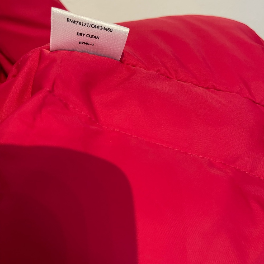 Eileen Fisher Womens Deep Red Down Vest Full Zip Snap Hooded Pockets Warm EUC XL - Picture 10 of 10